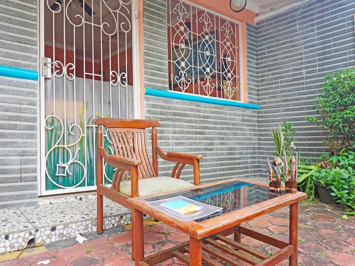 Oyo 90369 An Nur Family Homestay Syariah Cigombong المظهر الخارجي الصورة