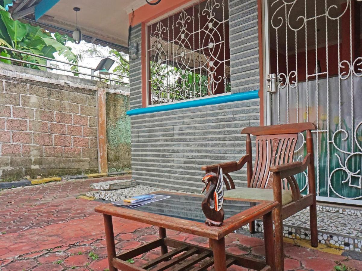 Oyo 90369 An Nur Family Homestay Syariah Cigombong المظهر الخارجي الصورة