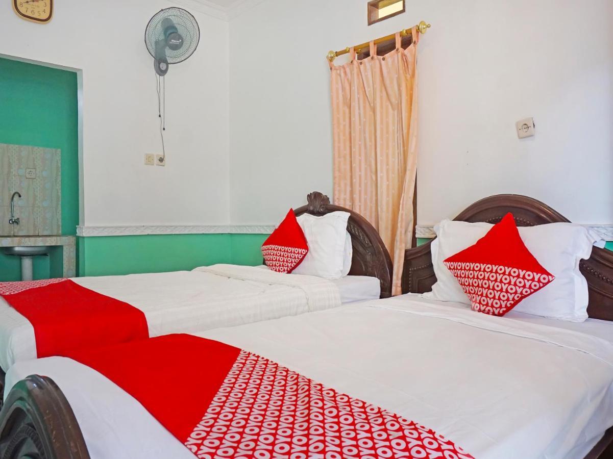 Oyo 90369 An Nur Family Homestay Syariah Cigombong المظهر الخارجي الصورة
